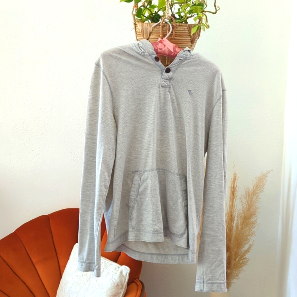 Abercrombie hooded long sleeve